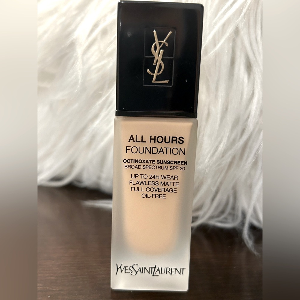 Ysl All Hours Foundation “almond” B30